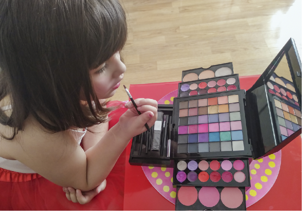 兒童用化妝品檢測(cè)與全球合規(guī)解決方案